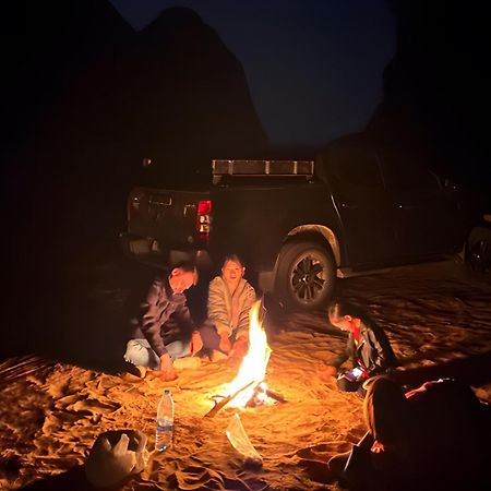 Banyan Luxury Rum Camp Wadi Rum Exteriör bild