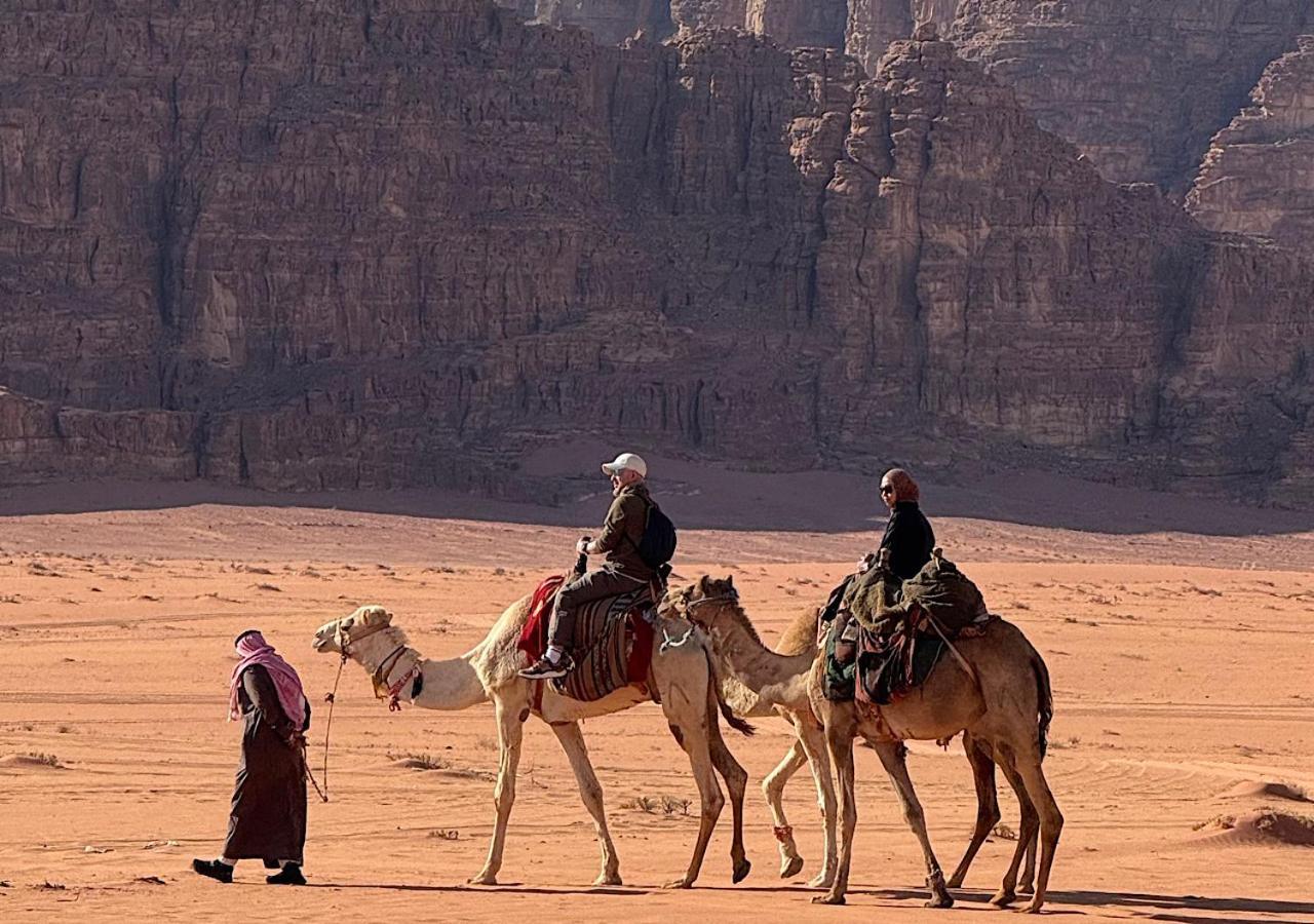 Banyan Luxury Rum Camp Wadi Rum Exteriör bild